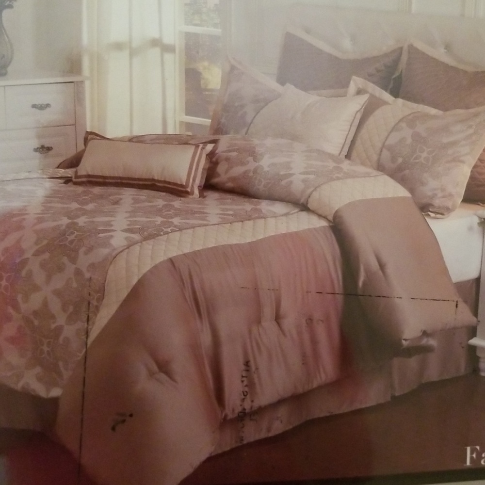 8 piece comforter set